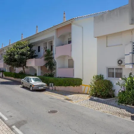 2bdr Brisamar W/ Balcony By Lovelystay Vilamoura